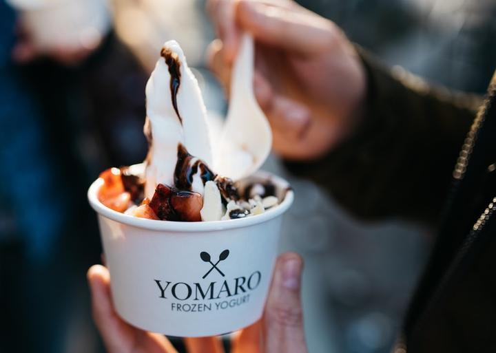 Yomaro Frozen Yogurt